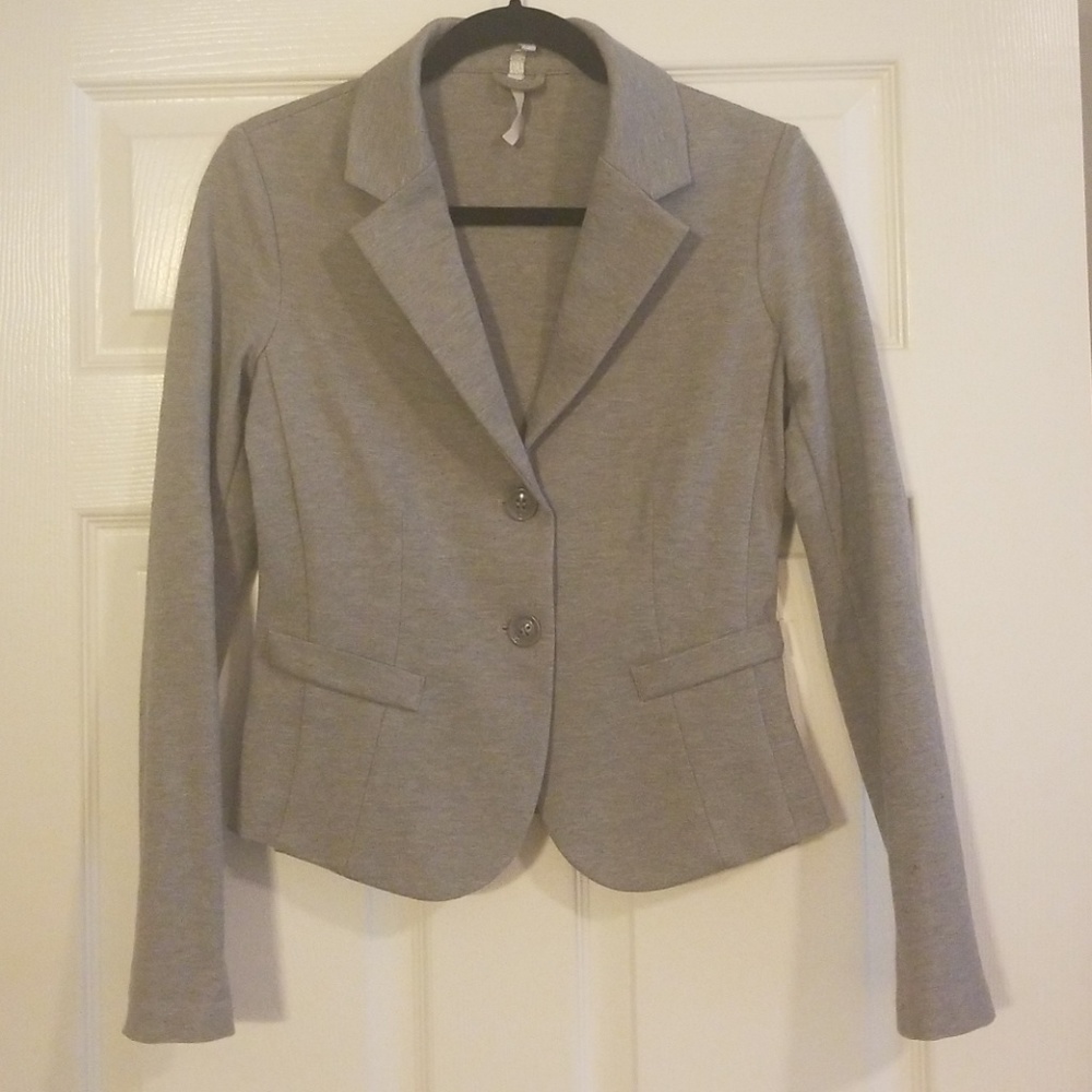 Grey blazer